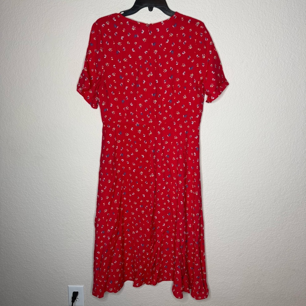 Ivy City Co Red Floral Midi Dress - Picture 3 of 4
